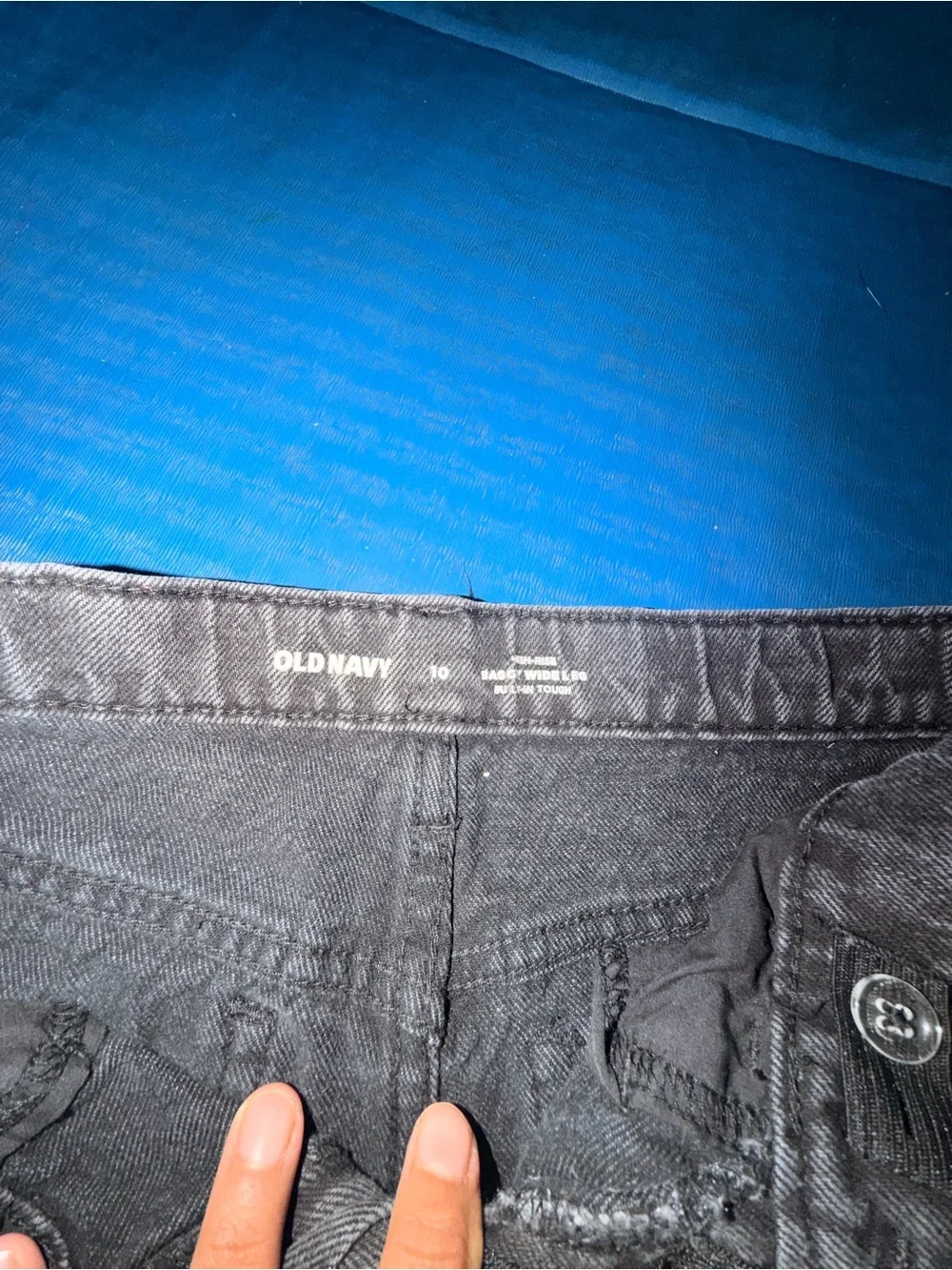 Old Navy ****flaws ripped